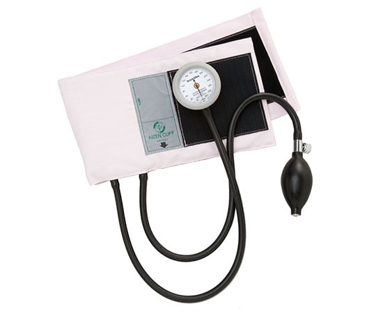 0-9523-14 ギヤフリーアネロイド血圧計 綿製カフ（タイコス型） ピンク GF700-14E