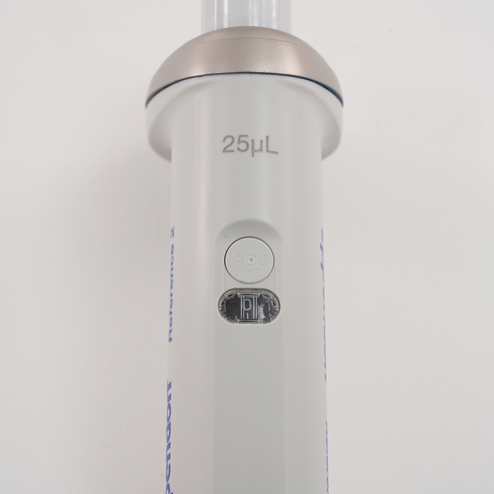 2-4633-57 マイクロピペット(リファレンス2/F・容量固定) 25μL