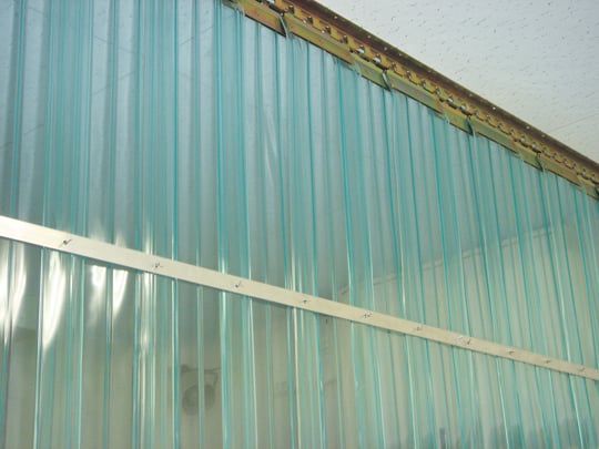 2-7751-01 食品工場用ビニールカーテンシート 巾200mm×長さ30m ブルー 透明ブルーシート200