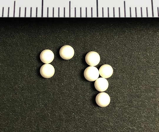 アズワン4-461-17粉砕機セラミックビーズ（φ２．８ｍｍ）【1kg/袋】(as1-4-461-17)