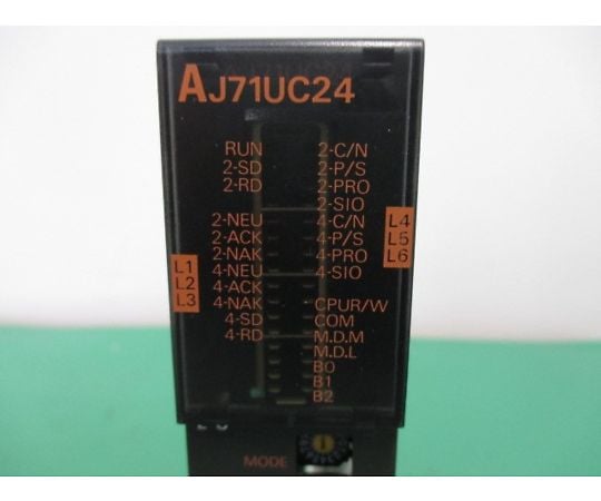 ［受注停止］【中古品】シーケンサー（PLC）　AJ71UC24