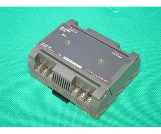 【中古品】PLC　AC電源ユニット　KZ-U3