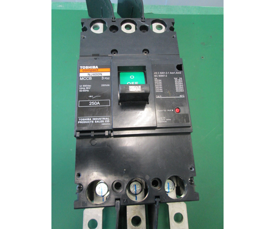 44-1131-91 【中古品】ブレーカー NJ400N 【AXEL】 アズワン 44-1131-91 【中古品】ブレーカー NJ400N 【AXEL】 アズワン