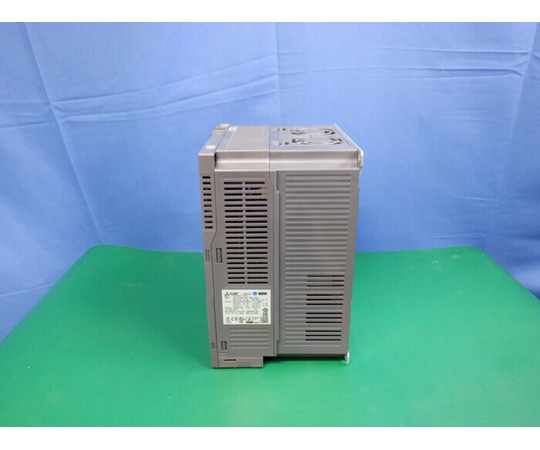 新品未開封 三菱電機 FR-A820-5.5K-1 インバータ 1台 三菱電機 FR-A820-5.5K-1通販】設備プロ王国公式通販