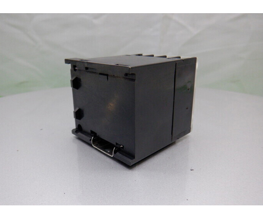 44-1232-35 【中古品】電磁接触器 SJ-0G(SJ12AG) 【AXEL】 アズワン