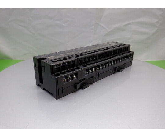 【中古品】シーケンサー(入力ユニット)