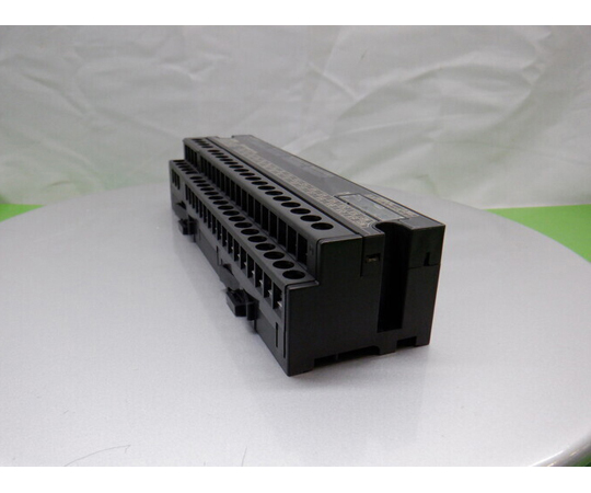 【中古品】シーケンサー(入力ユニット)