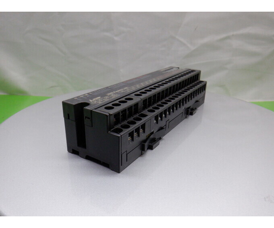 【中古品】シーケンサー(入力/出力ユニット)