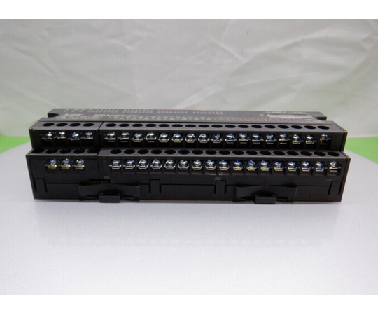 【中古品】シーケンサー(入力/出力ユニット)