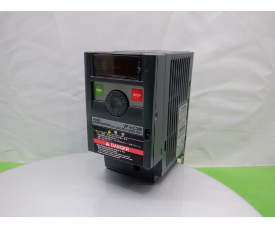 【中古品】インバーター(可変速)