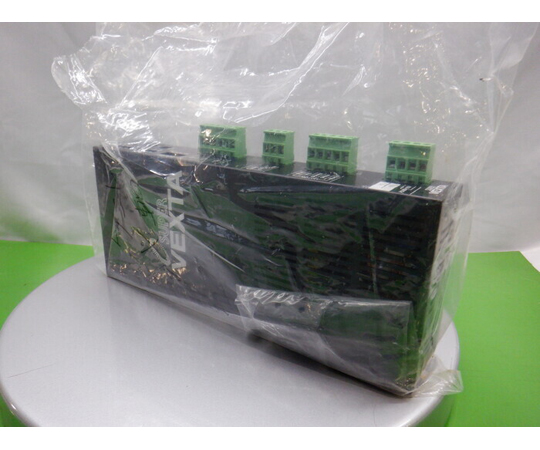 【中古品】ステッピングモーター用ドライバー