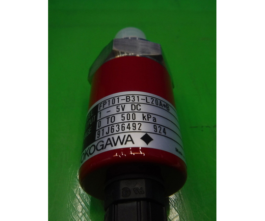 44-1256-54 【中古品】圧力センサ FP101-B31-L20A*B 【AXEL