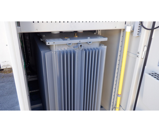 44-1258-23 【中古品】キュービクル(300KVA) RA-3R形 【AXEL 44-1258-23 【中古品】キュービクル(300KVA) RA-3R形 【AXEL