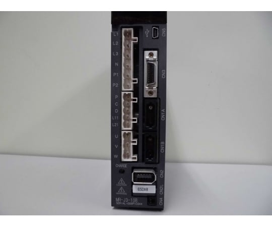 ［取扱停止］【中古品】ACサーボアンプ　MR-J3-10B