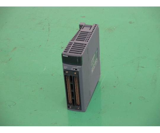 【中古品】シーケンサー（PLC）　QX42