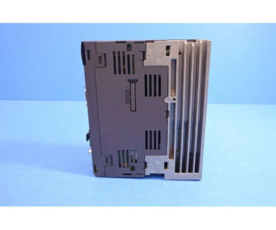 45-0009-45 【中古品】ACサーボアンプ MR-J3-10B 【AXEL】 アズワン