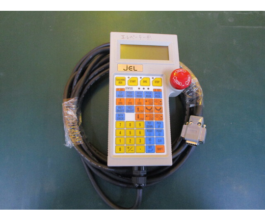 45-0009-56 【中古品】ティーチングペンダント 65AX-034 【AXEL