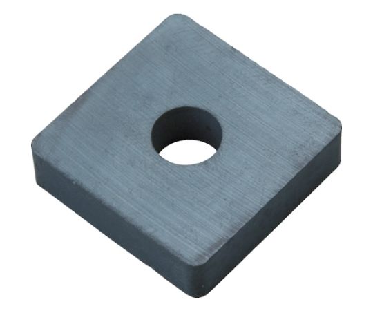 フェライト磁石 角形・穴あり 40mmX40mmX10mm 1個入