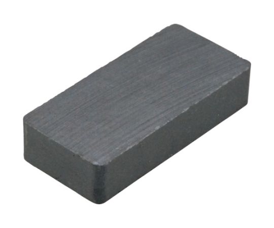 角形 異方性フェライト磁石 1個入り1パック 48×22×10