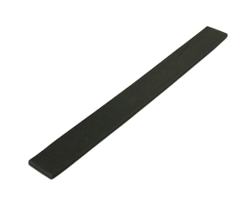 スポンジ　テープ付　５×３０×３００ミリ　黒