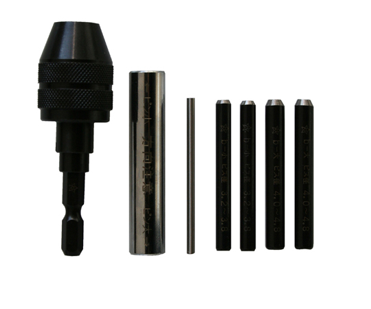 折れたビス抜き