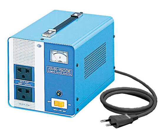 海外用交流定電圧電源装置 1.5KVA　AVR-1500E