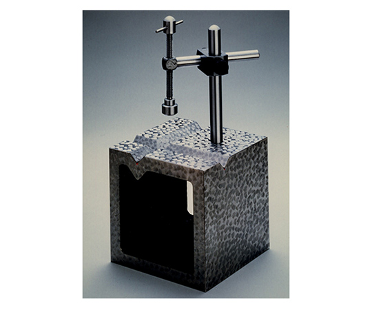 鋳鉄製 V溝付桝形ブロック A級 200