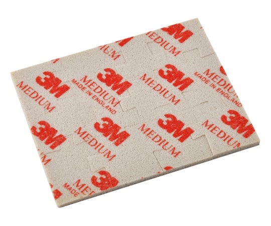 ジグソーパズル型スポンジ研磨材　中目　#120～180