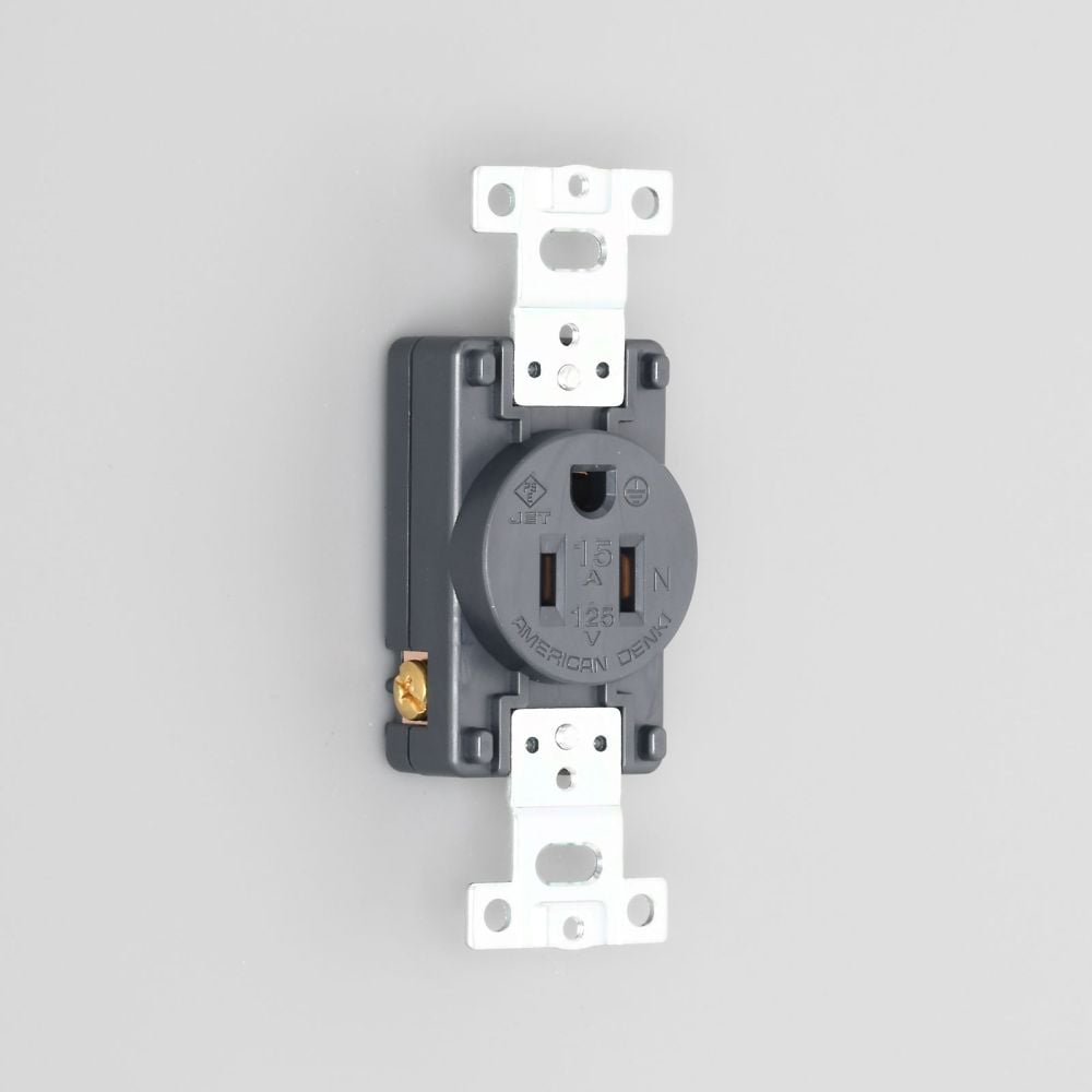 平刃形　埋込コンセント