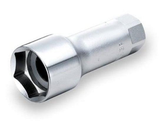 プラグソケット　差込角9.5×18mm