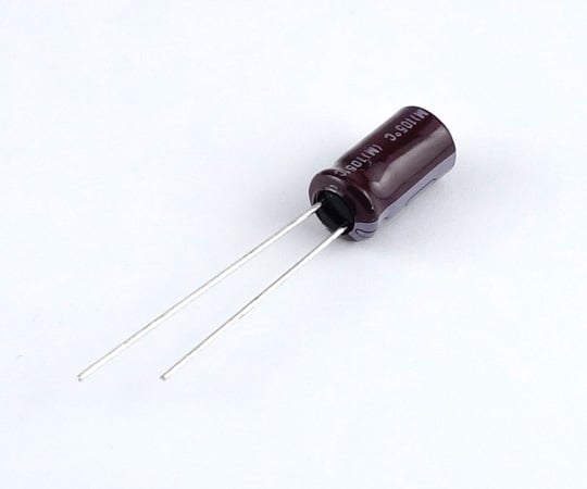 アルミ電解コンデンサー　50V　470μF（105℃品）