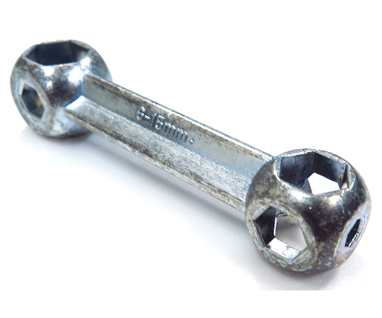 ダンベルレンチ