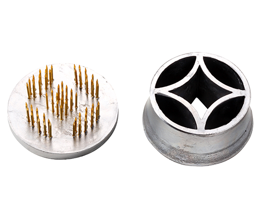 七宝　富士型　剣山付　真鍮針　一つ輪