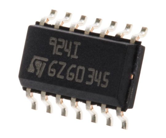 シングル　オペアンプ　3～5V,4　表面実装　14-Pin　SOIC　レール　to　レール入力/出力