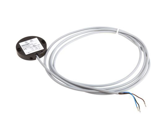 容量センサ　PNP/NPN　2　→　25　mm　50　x　10　mm