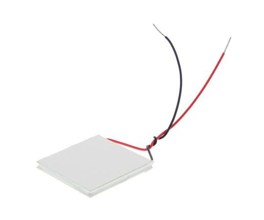 ペルチェモジュール　冷却能力　58.6W　6A　15.7V　エリア：40　x　40mm