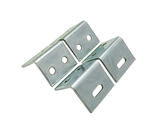 ユニクローム　アングル天板止　ユニクロ　20mm×1.5mm×25mm　4個入