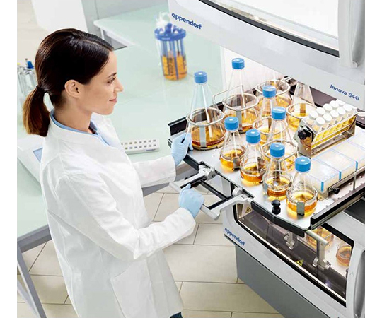 Innova　S44i,　非冷却,　軌道直径　5.1cm,　100V,　50-60Hz