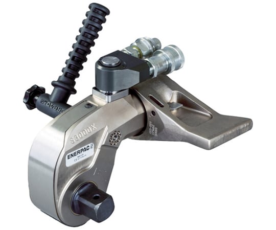 ソケット型油圧トルクレンチ　最大8338Nm　最小834Nm