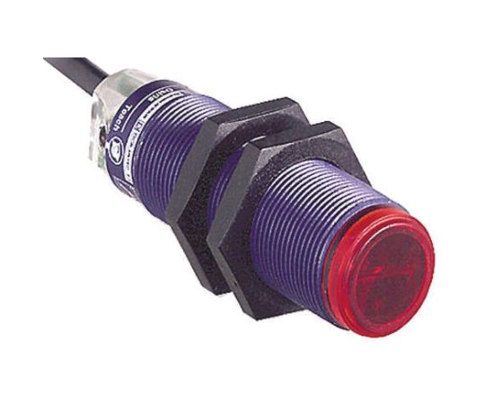 アズワン(AS ONE) 光電センサ バレル形 検出範囲 100 mm E3RADP112M 入数：1個 アスワン(AS ONE) 光電センサ バレル形 検出範囲 3 mm → 115 mm