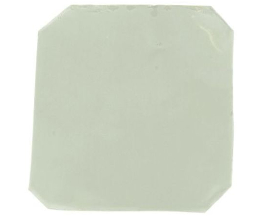 熱伝導パッド 厚さ0.16mm 粘着剤 25 x 25mm 1袋（4個入）