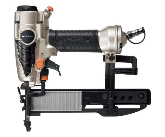 タッカ　内装用