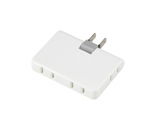 4個口　コーナータップ　ホワイト