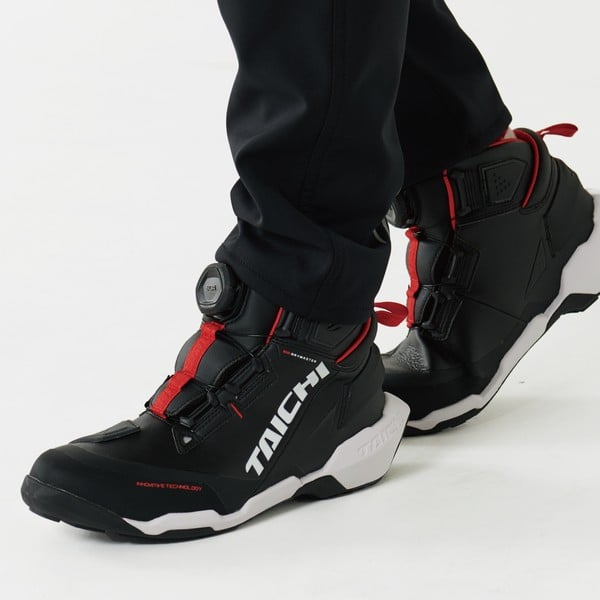 69-1746-21 RSS013 DRYMASTER アローシューズ BLACK/RED 25.0cm