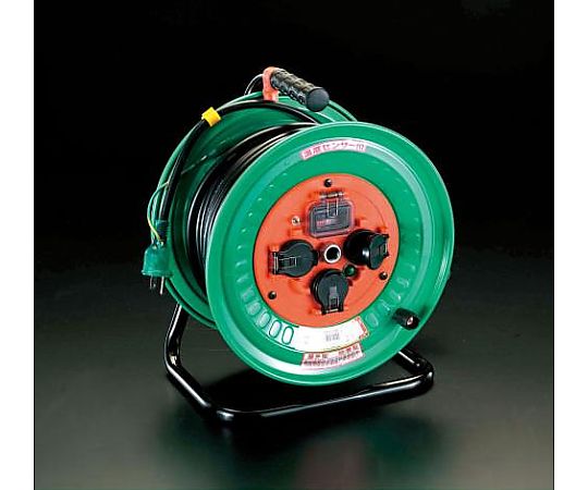 AC100V/15A/30m ｺｰﾄﾞﾘｰﾙ(過負荷遮断/防雨)