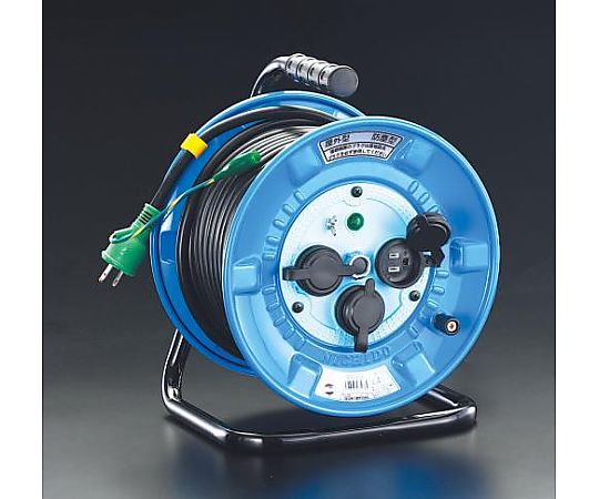 AC125V/22A/30m ｺｰﾄﾞﾘｰﾙ(防雨型/ｱｰｽ付)