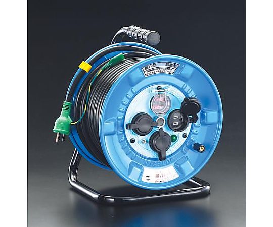 AC125V/22A/30m ｺｰﾄﾞﾘｰﾙ(防雨型/ﾌﾞﾚｰｶｰ付)