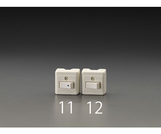 300V/10A 角形タンブラースイッチ[3路]