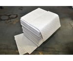 MBX-Plus ホワイトパッド 油吸着パッド 41×46c 1箱(100枚入)　OBHWP100ACE